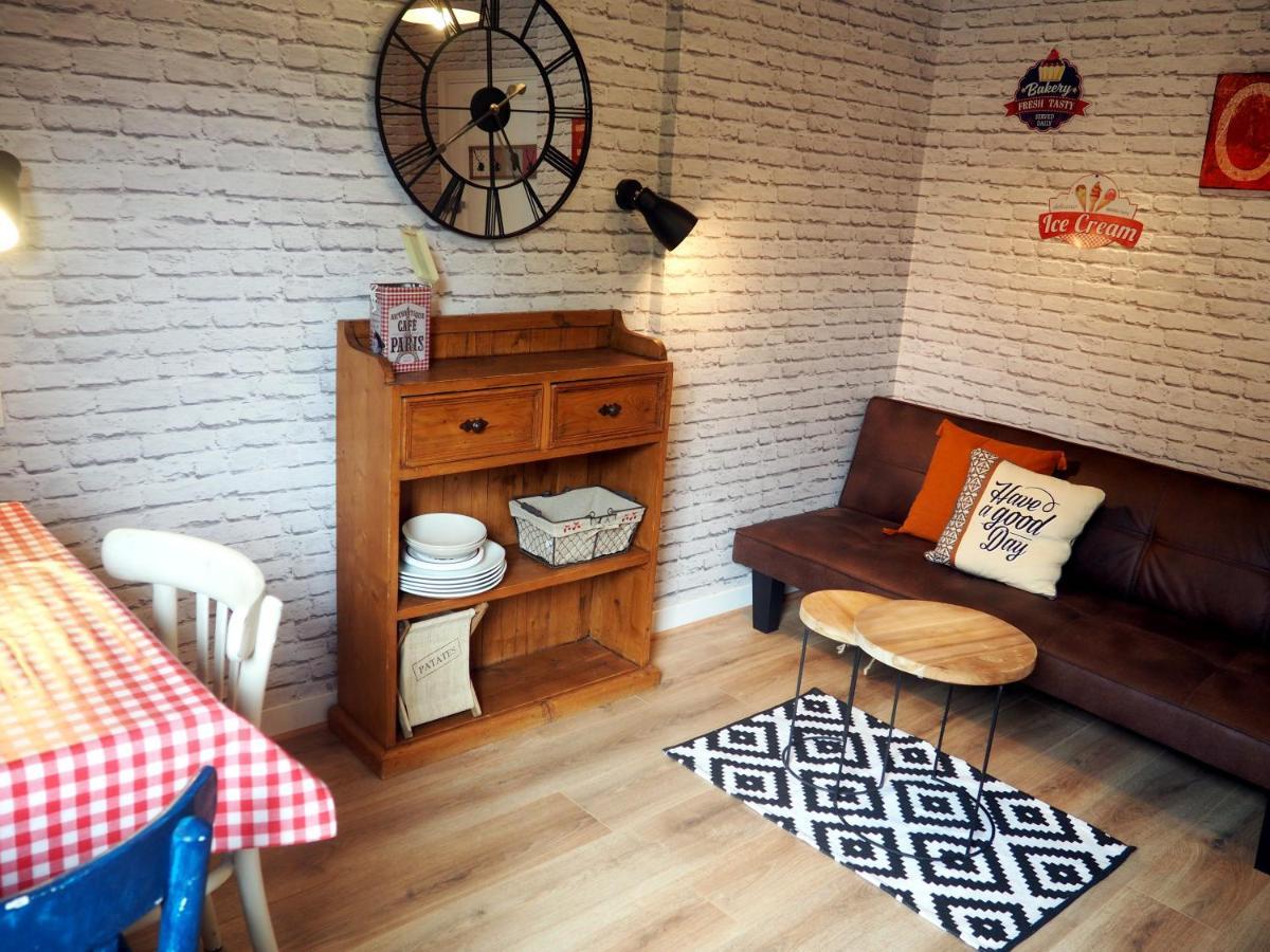 Appart Hotel Le Frenchy Brehal Екстер'єр фото