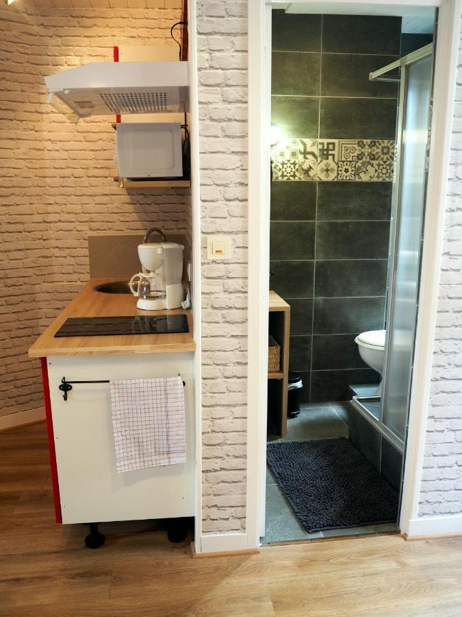 Appart Hotel Le Frenchy Brehal Екстер'єр фото